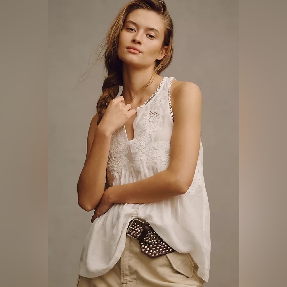 Ranna Gill Lace Sleeveless Blouse New with Tags